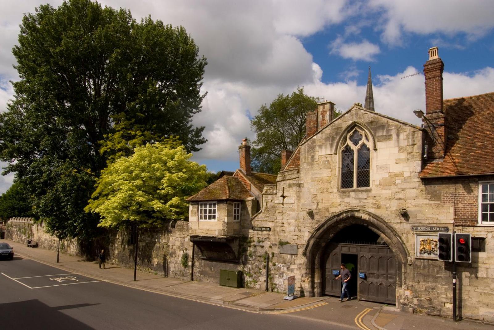 Chapter House Salisbury Luaran gambar